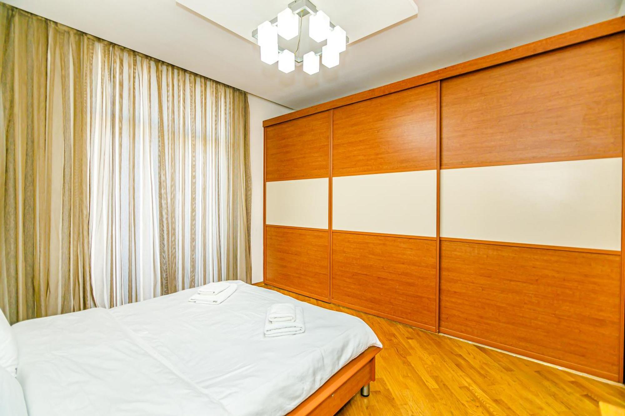 Boulevard Apartment By Baku Housing Екстер'єр фото